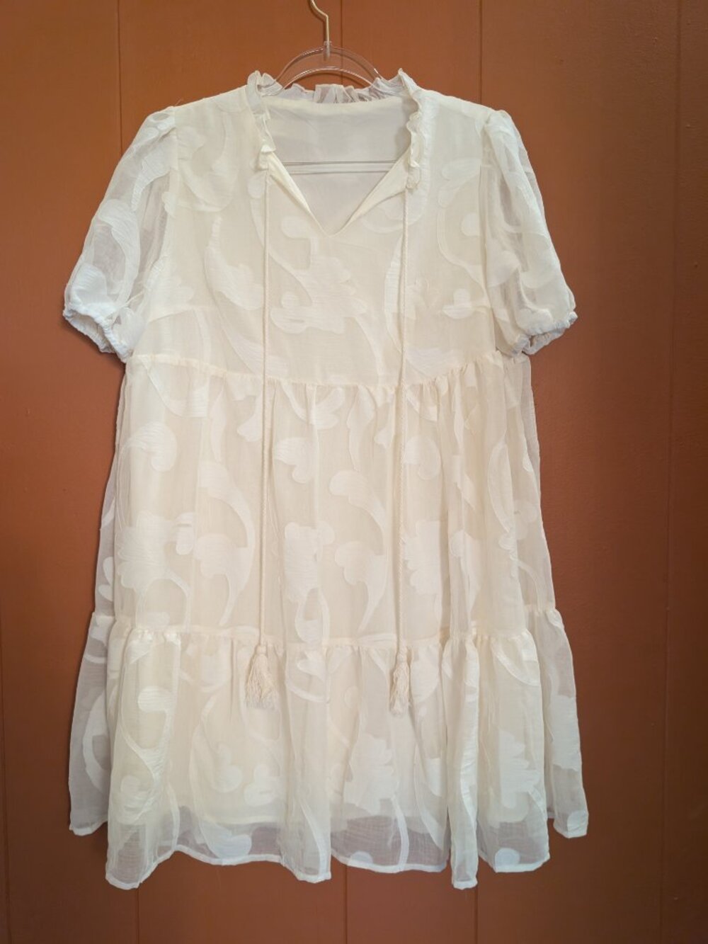 WHITE BURNOUT Tiered Mini Dress L Puff Sleeve Boho Coastal Romantic Tassel